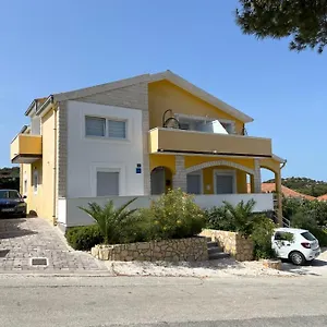 Apartament Vujcic, Donji Okrug (Ciovo)