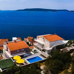 Apartament Care, Donji Okrug (Ciovo)