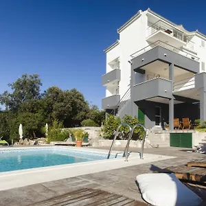 Apartament Cipra, Donji Okrug (Ciovo)